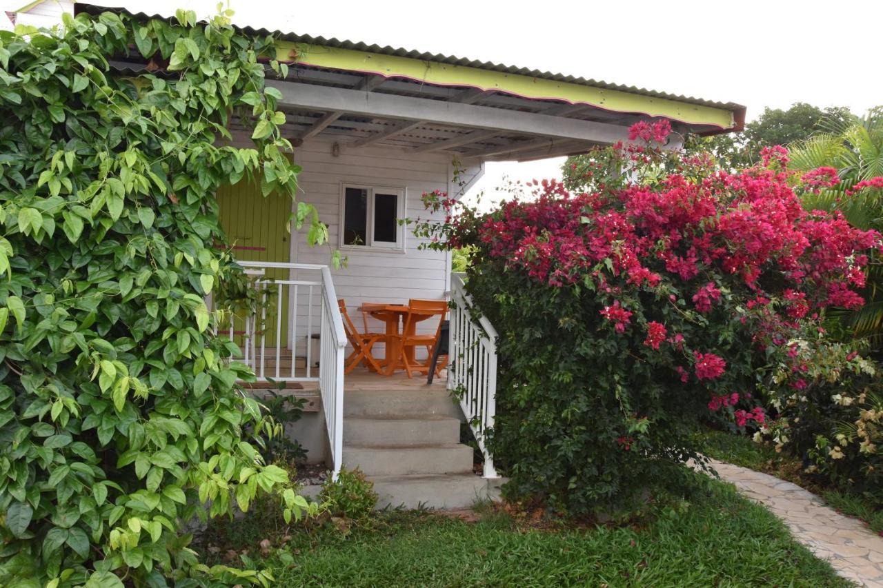 La Bougainvillee Saint-Francois  Buitenkant foto